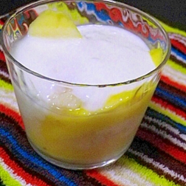 マンゴーの麹甘酒ヨーグルト